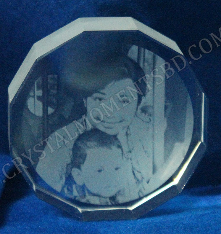 Round Crystal - Crystal Moments