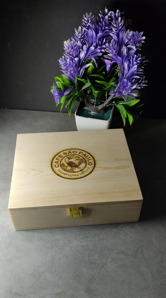 Round Crystal Crest with Diamond Edge (with Premium Box)