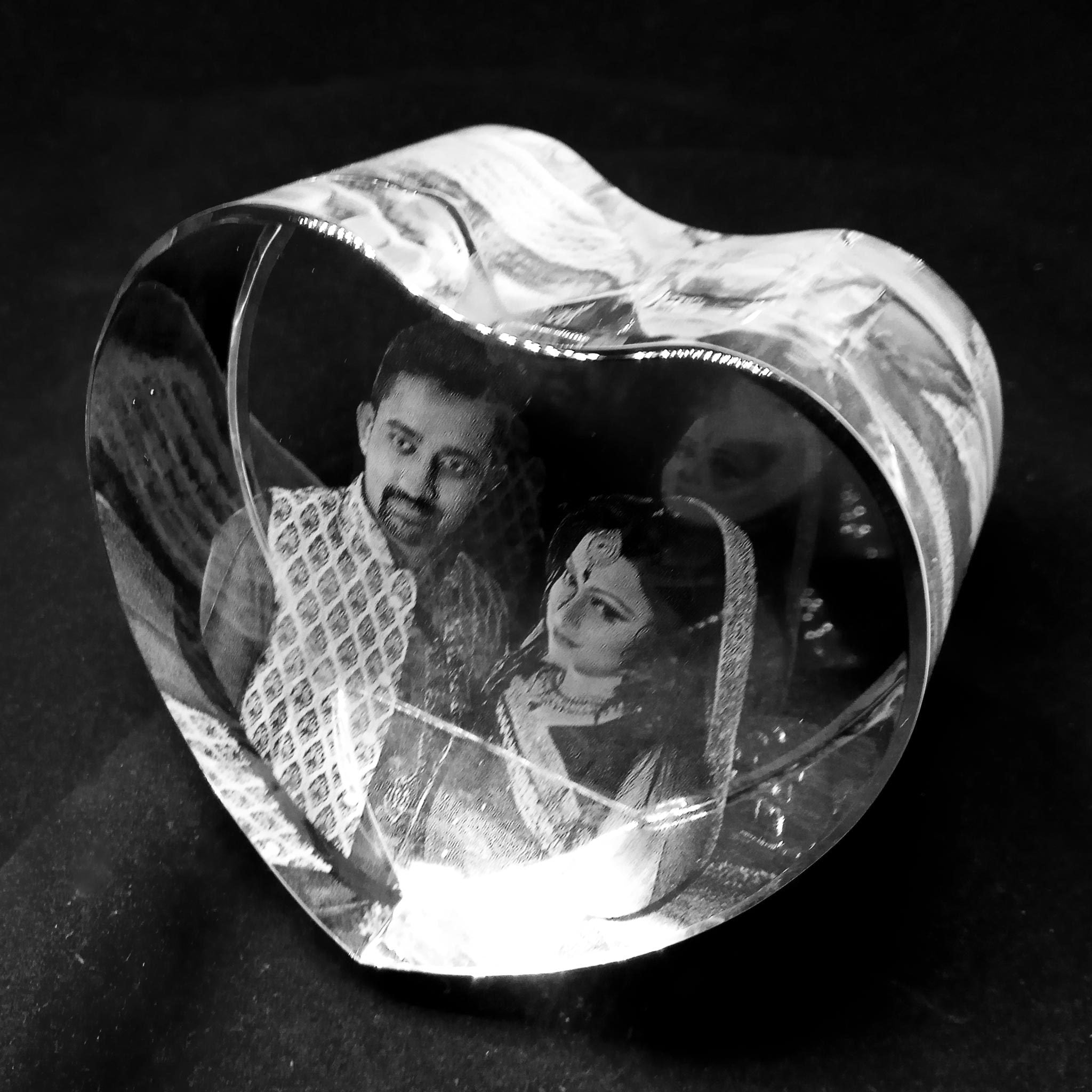 Personalized Heart Shape 3d Photo Crystal - Crystal Moments